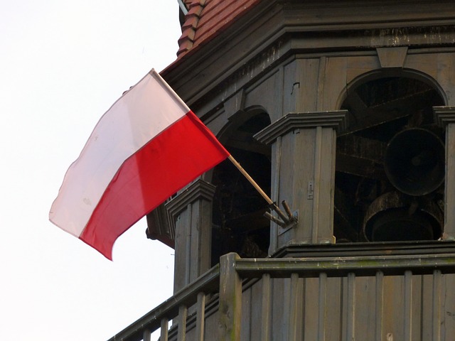 Warto przeczytać: Stanisław Bieleń, Rozważania o polskim interesie narodowym