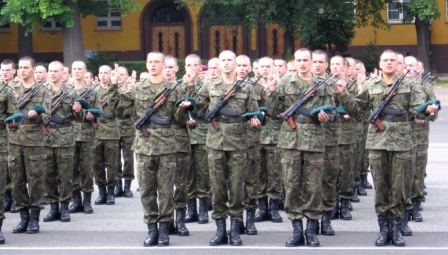 Andrzej Zapałowski: Brak rezerw w wojsku to zaniedbania wielu lat. Uwagi do raportu STRATPOINTS